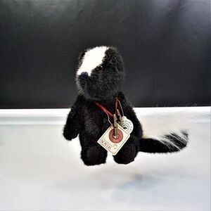 Boyds Bears Oda Parfume Skunk Gen-yoo-wine Stuffed Animal Plush No 55212 VTG